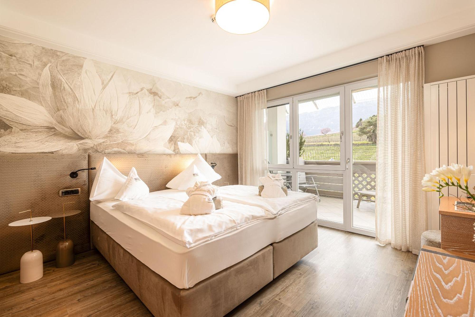 Gartenhotel Moser Appiano Sulla Strada Del Vino Pokoj fotografie